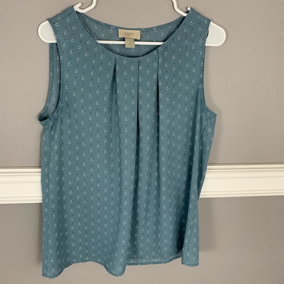 LOFT Tops - Loft Blue Pattern Sleeveless Tank Top LOFT Tops - Loft Blue Pattern Sleeveless Tank Top
